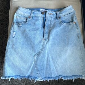 DL1961 faded denim jean skirt